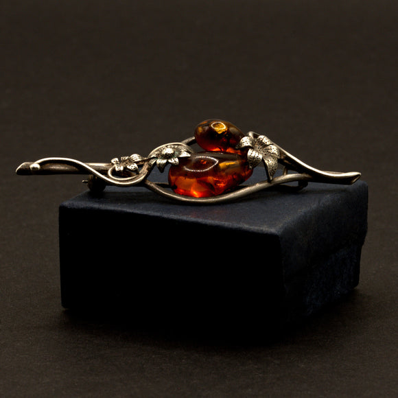 Amber Vintage Jewellery