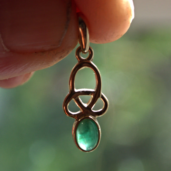 Emerald and 9ct yellow gold Celtic pendant necklace