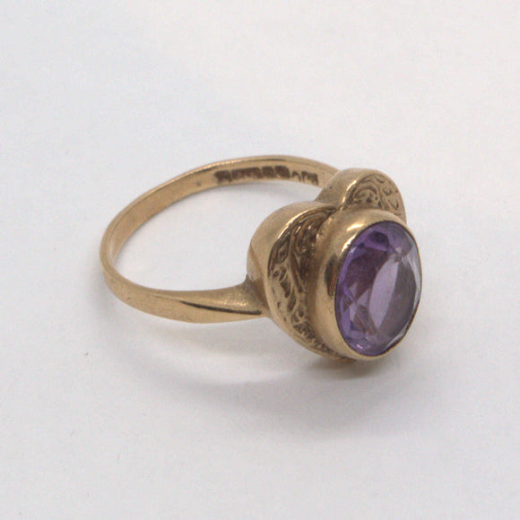 solid 9ct gold Amethyst heart ring