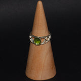 solid 925 silver and Peridot Celtic ring