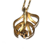solid 9ct gold openwork leaf back view