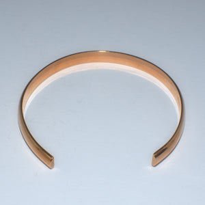 9ct solid red gold bangle