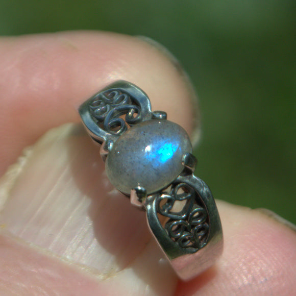 solid silver Labradorite ring