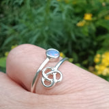 925 silver and Opal Celtic ring