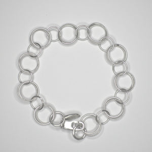 round multi link silver chain bracelet