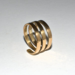 textured spiral 9ct solid gold ring