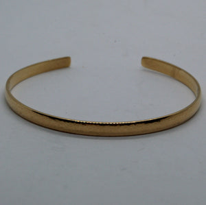 textured 9ct solid gold open bangle