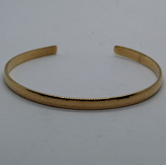 textured 9ct solid gold open bangle