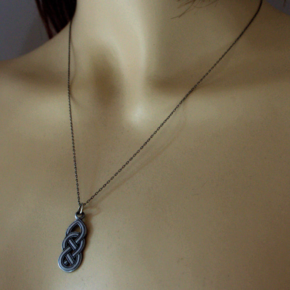 silver Celtic knotwork pendant necklace