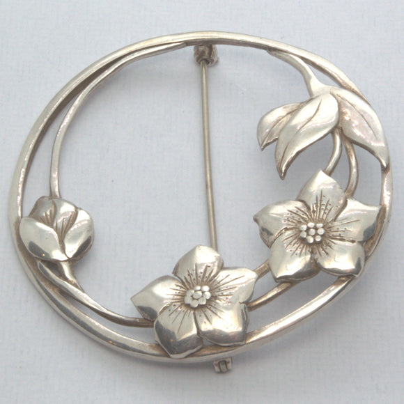 silver arts and crafts nature brooch