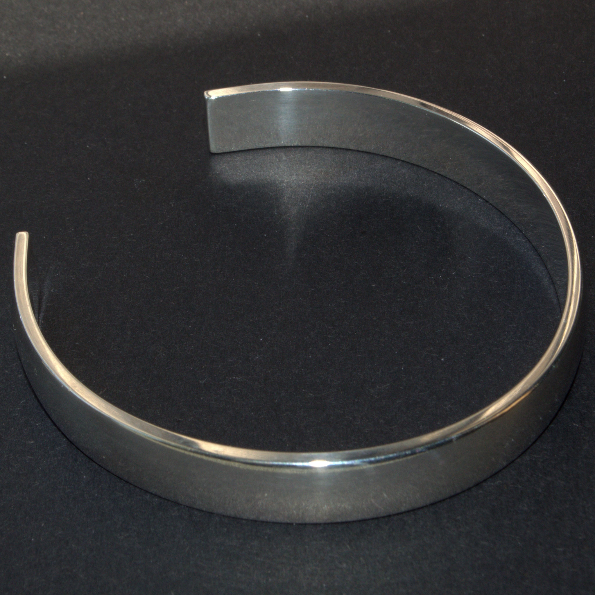 Sterling silver sale open bangle